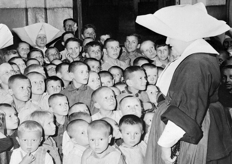 war orphans poland