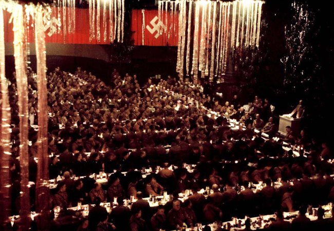 Nazi Xmas party 1941
